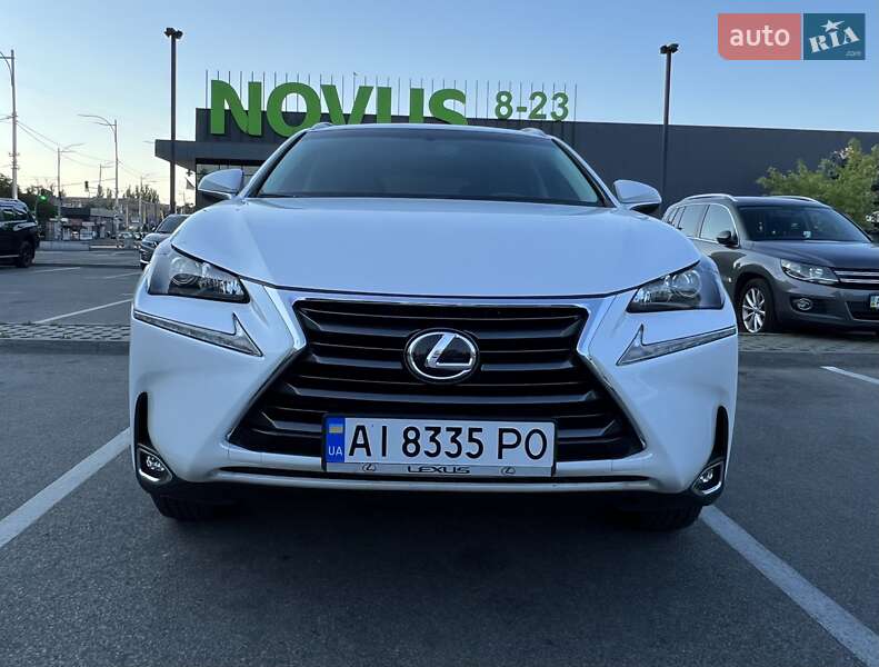 Внедорожник / Кроссовер Lexus NX 2015 в 