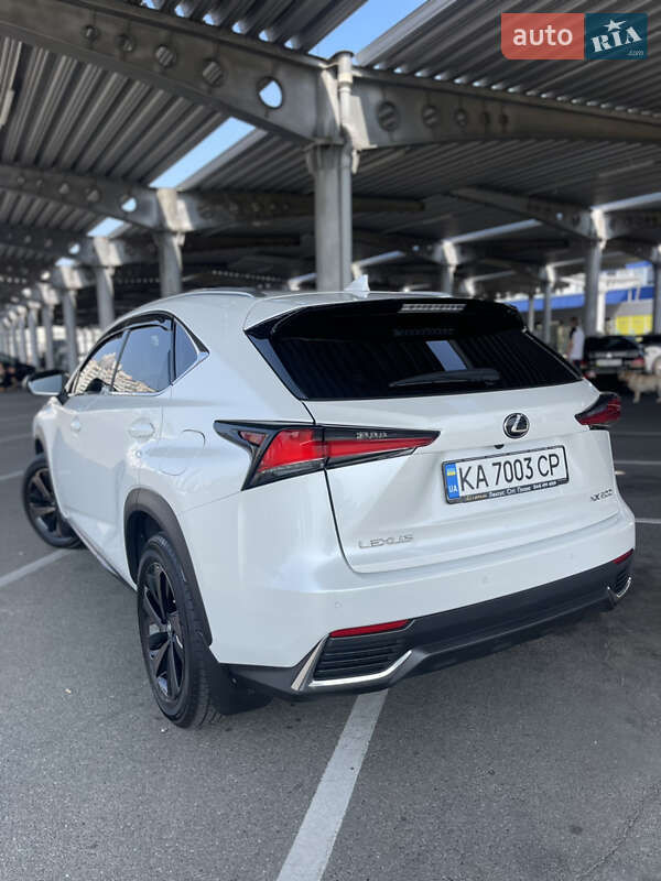 Внедорожник / Кроссовер Lexus NX 2020 в Киеве