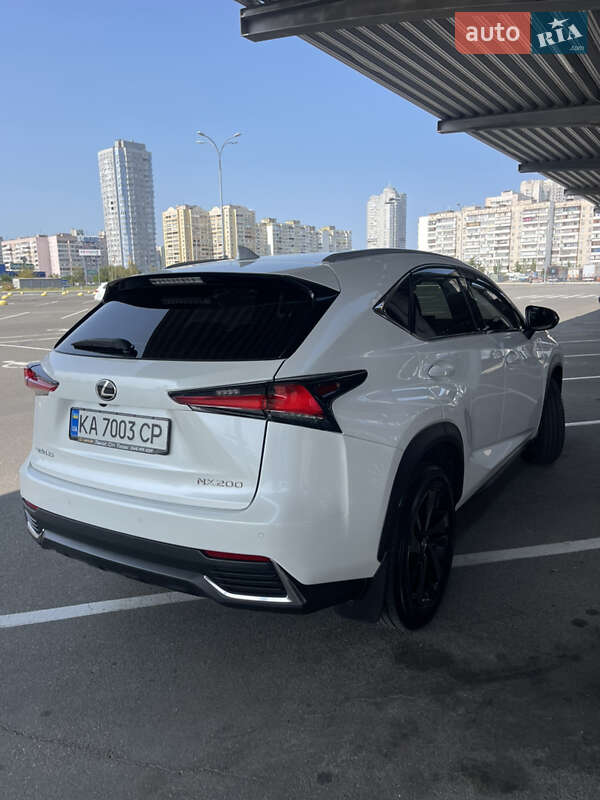 Внедорожник / Кроссовер Lexus NX 2020 в Киеве