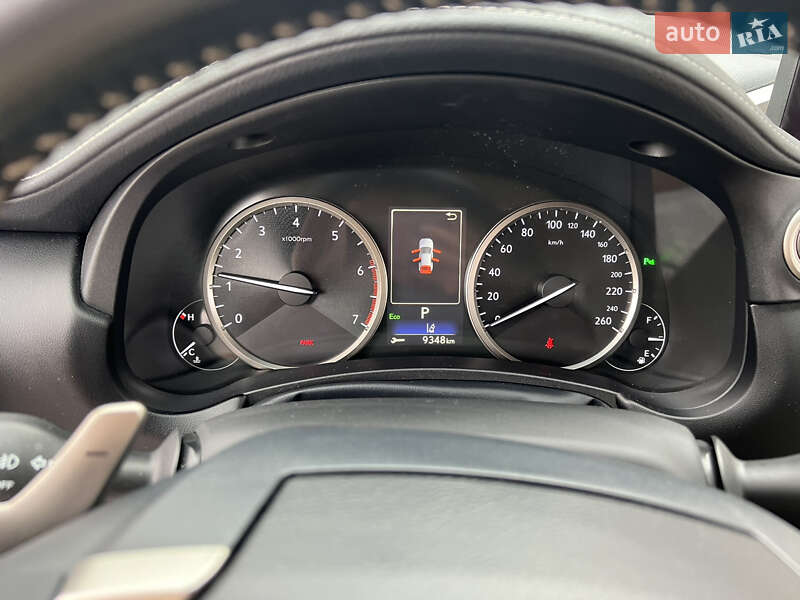 Внедорожник / Кроссовер Lexus NX 2019 в Дубно