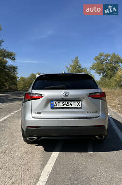 Внедорожник / Кроссовер Lexus NX 2015 в 