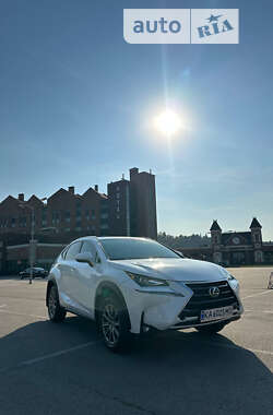 Позашляховик / Кросовер Lexus NX 2017 в Києві