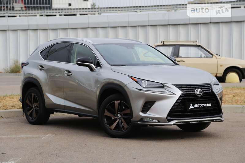 Позашляховик / Кросовер Lexus NX 2020 в Києві