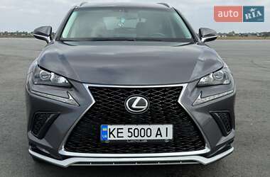 Внедорожник / Кроссовер Lexus NX 2016 в 