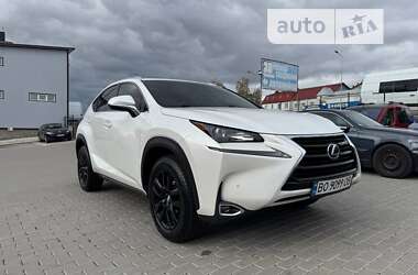 Внедорожник / Кроссовер Lexus NX 2015 в Тернополе