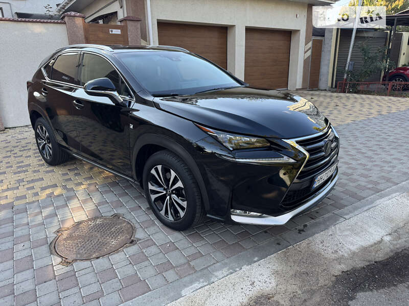Внедорожник / Кроссовер Lexus NX 2017 в Одессе