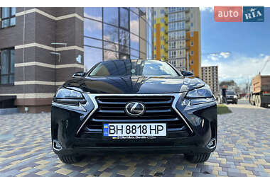 Внедорожник / Кроссовер Lexus NX 2017 в Киеве