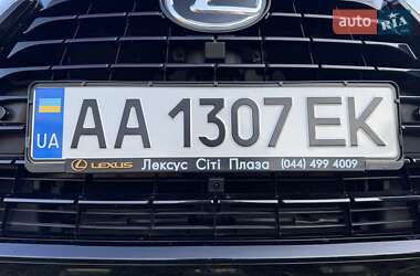Внедорожник / Кроссовер Lexus NX 2019 в 