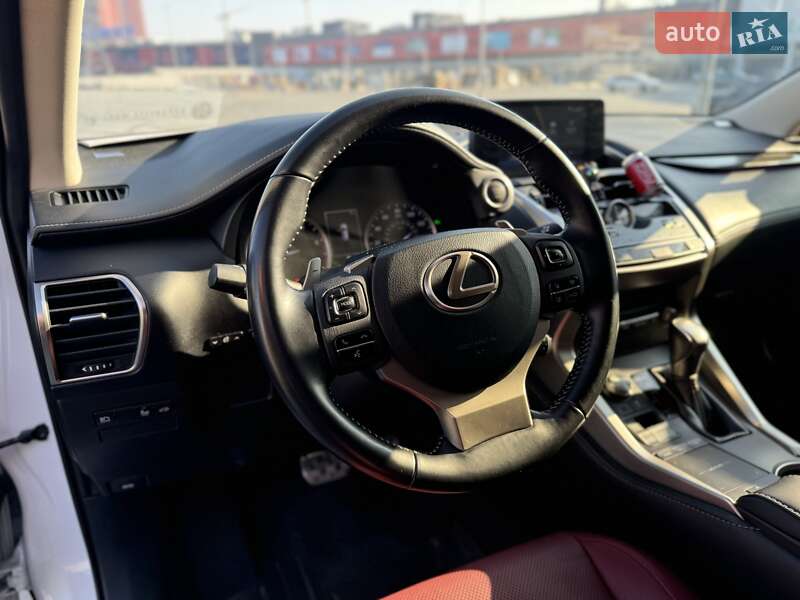 Внедорожник / Кроссовер Lexus NX 2020 в Киеве