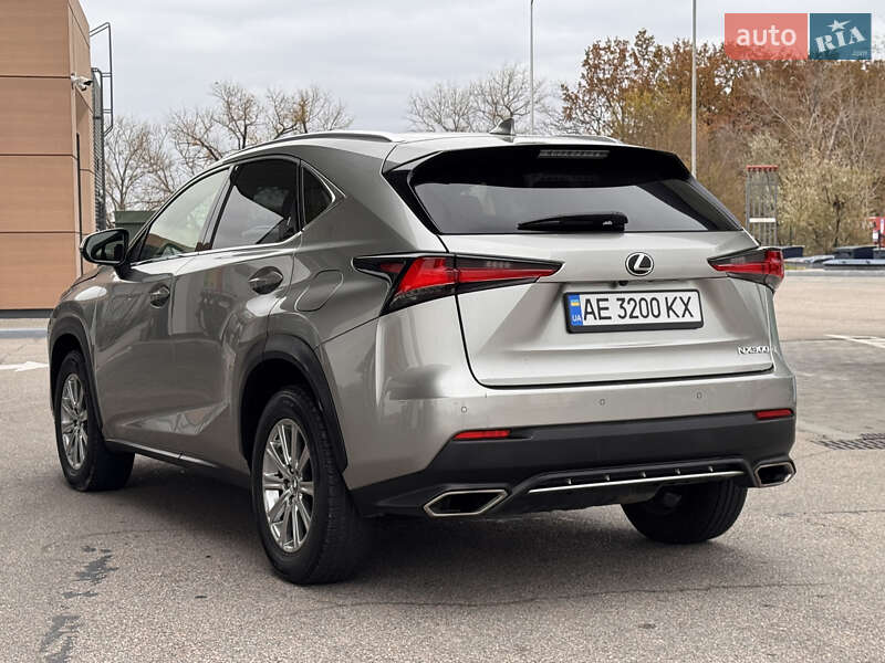 Внедорожник / Кроссовер Lexus NX 2020 в Днепре