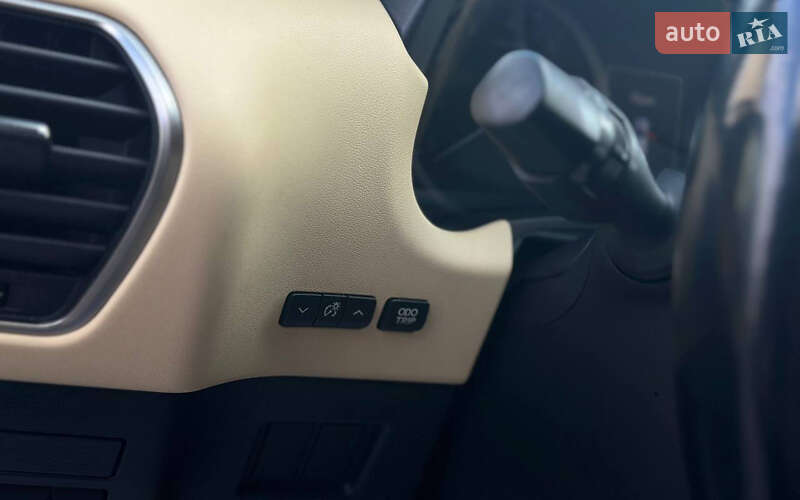 Позашляховик / Кросовер Lexus NX 2016 в Івано-Франківську