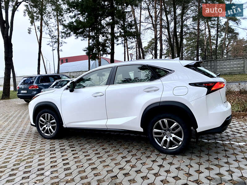 Внедорожник / Кроссовер Lexus NX 2015 в Киеве