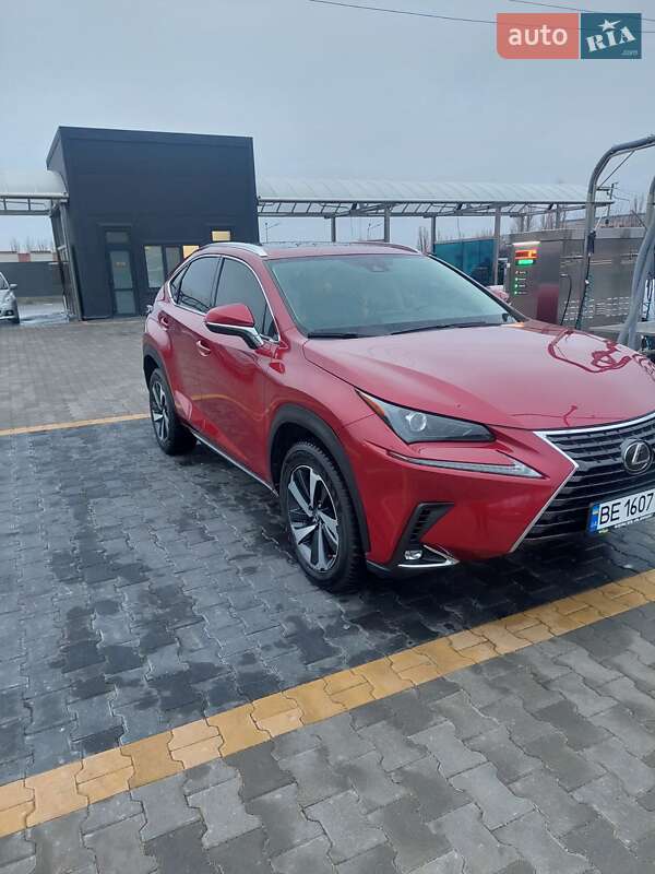 Позашляховик / Кросовер Lexus NX 2021 в Миколаєві