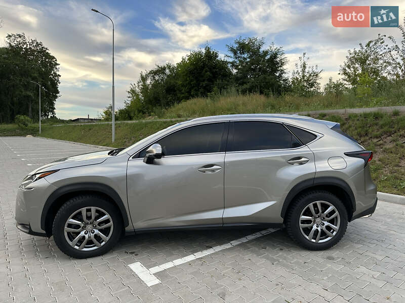 Lexus NX 2016