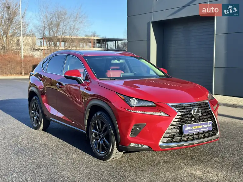Внедорожник / Кроссовер Lexus NX 2017 в 