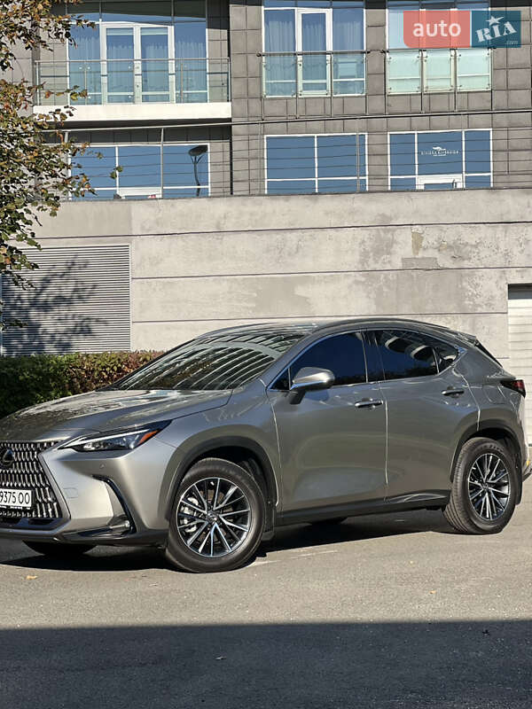 Внедорожник / Кроссовер Lexus NX 2022 в Киеве