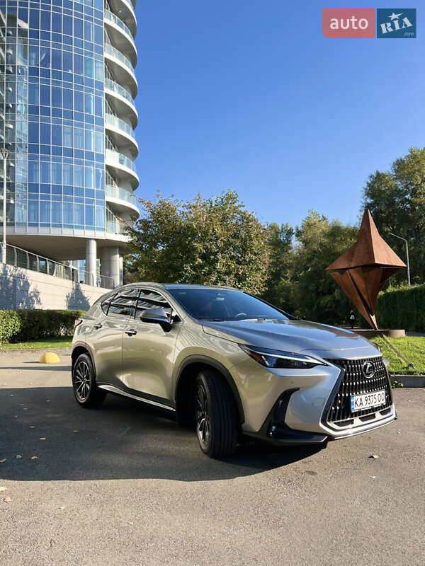 Внедорожник / Кроссовер Lexus NX 2022 в Киеве