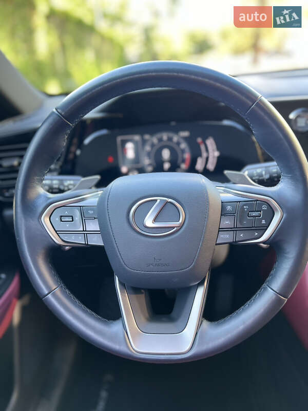 Внедорожник / Кроссовер Lexus NX 2022 в Киеве