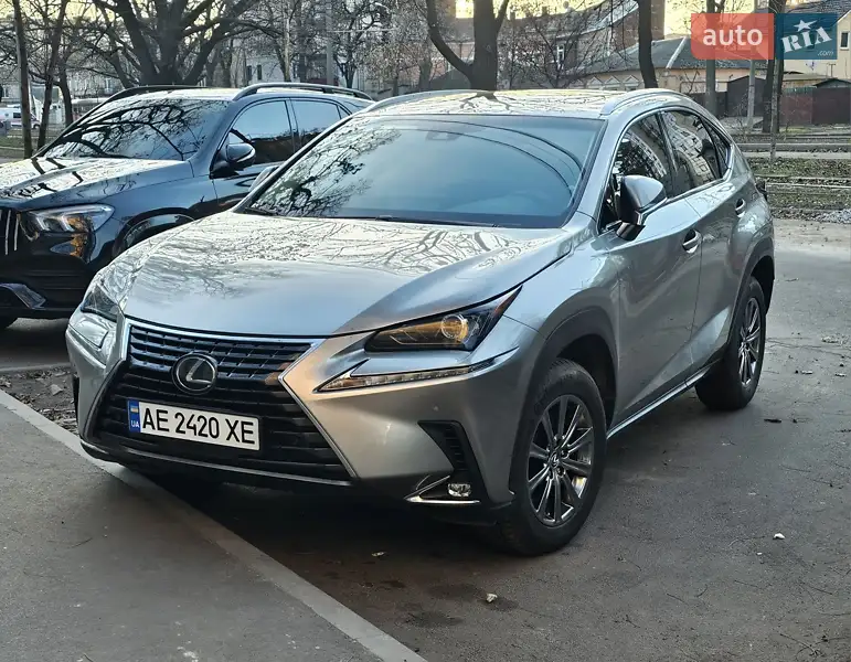 Lexus NX 2018
