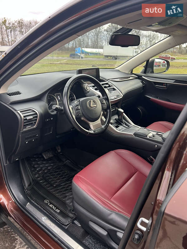 Позашляховик / Кросовер Lexus NX 2019 в Стрию