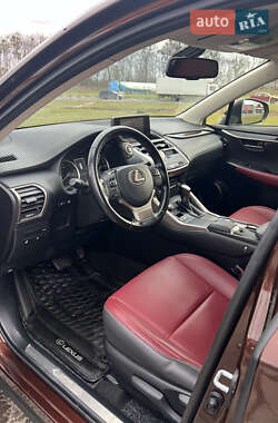 Внедорожник / Кроссовер Lexus NX 2019 в 