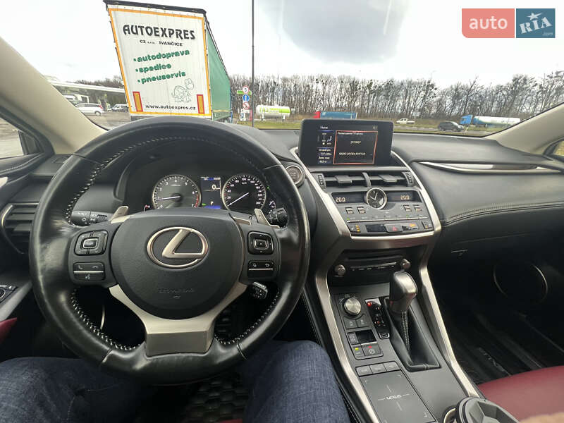 Позашляховик / Кросовер Lexus NX 2019 в Стрию