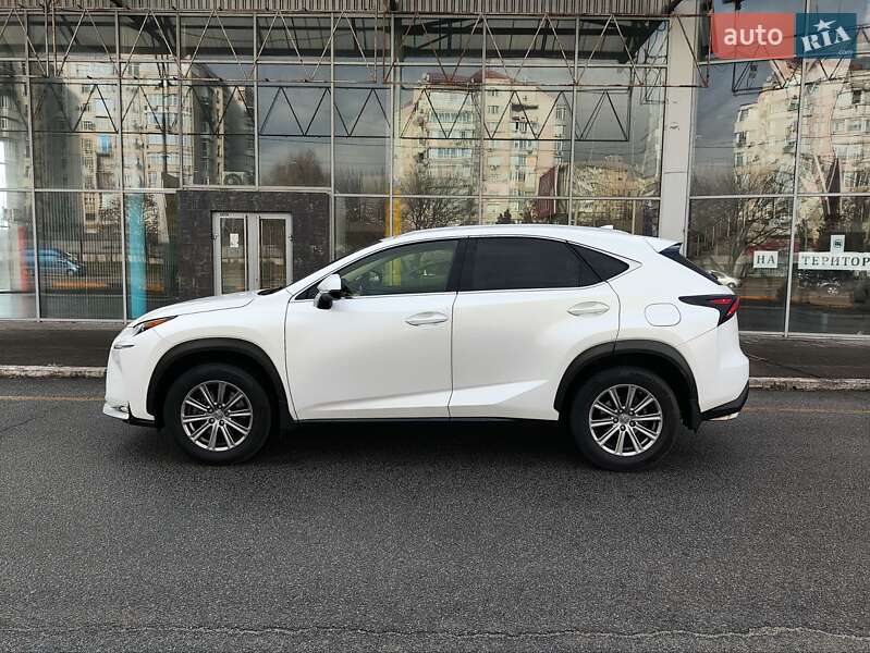 Внедорожник / Кроссовер Lexus NX 2016 в Запорожье