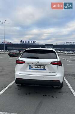 Внедорожник / Кроссовер Lexus NX 2017 в 