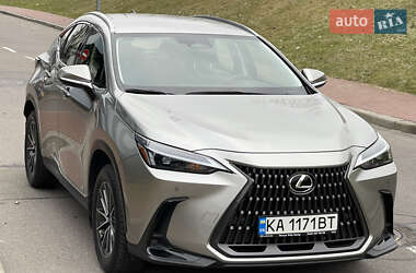 Позашляховик / Кросовер Lexus NX 2022 в Києві