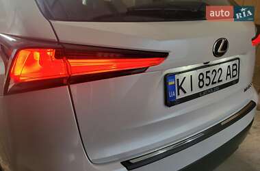 Внедорожник / Кроссовер Lexus NX 2019 в 