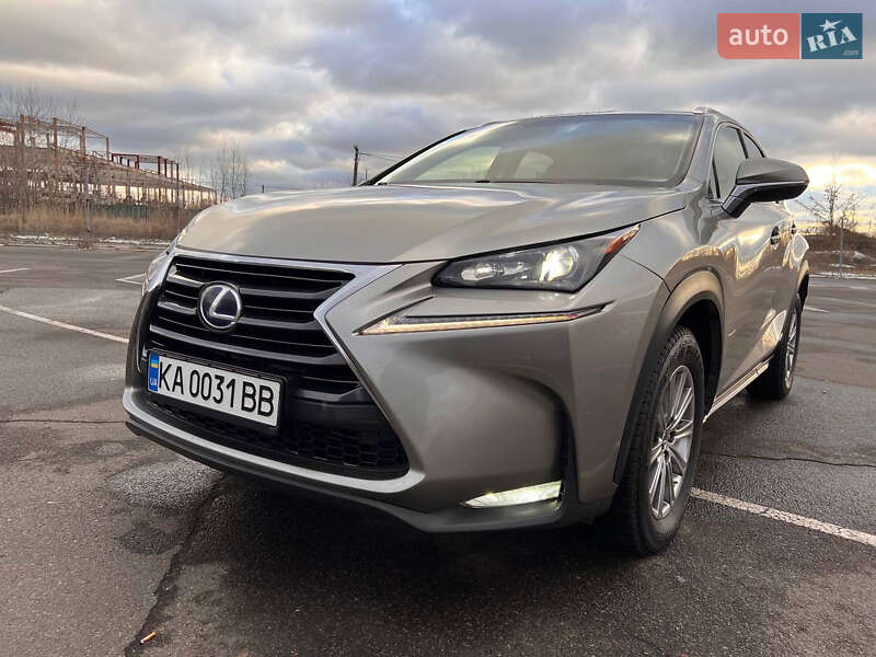 Позашляховик / Кросовер Lexus NX 2015 в Києві