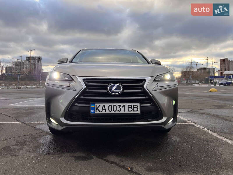 Позашляховик / Кросовер Lexus NX 2015 в Києві