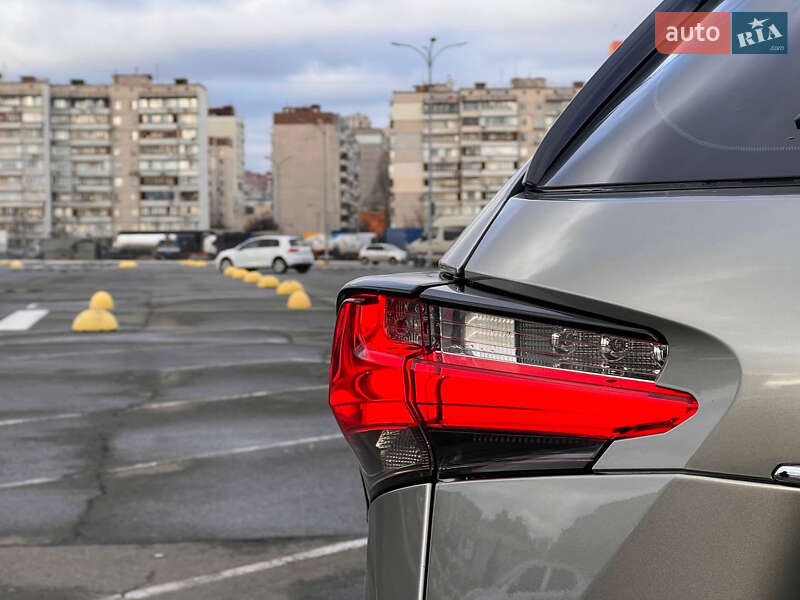 Позашляховик / Кросовер Lexus NX 2015 в Києві