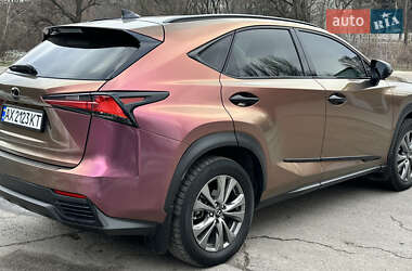 Позашляховик / Кросовер Lexus NX 2021 в Дніпрі