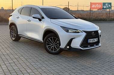 Внедорожник / Кроссовер Lexus NX 2022 в 