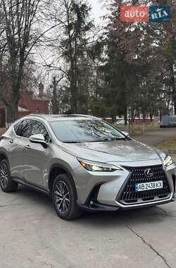 Внедорожник / Кроссовер Lexus NX 2023 в 