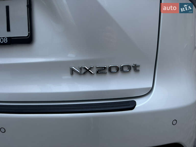 Внедорожник / Кроссовер Lexus NX 2017 в Полтаве