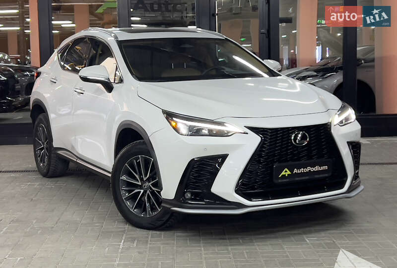 Lexus NX 2022