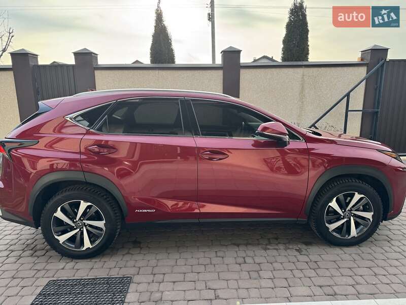 Внедорожник / Кроссовер Lexus NX 2018 в Виннице