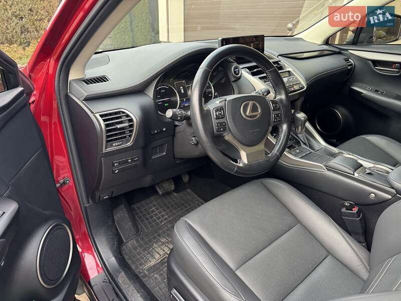 Внедорожник / Кроссовер Lexus NX 2018 в Виннице