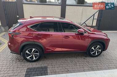 Внедорожник / Кроссовер Lexus NX 2018 в 