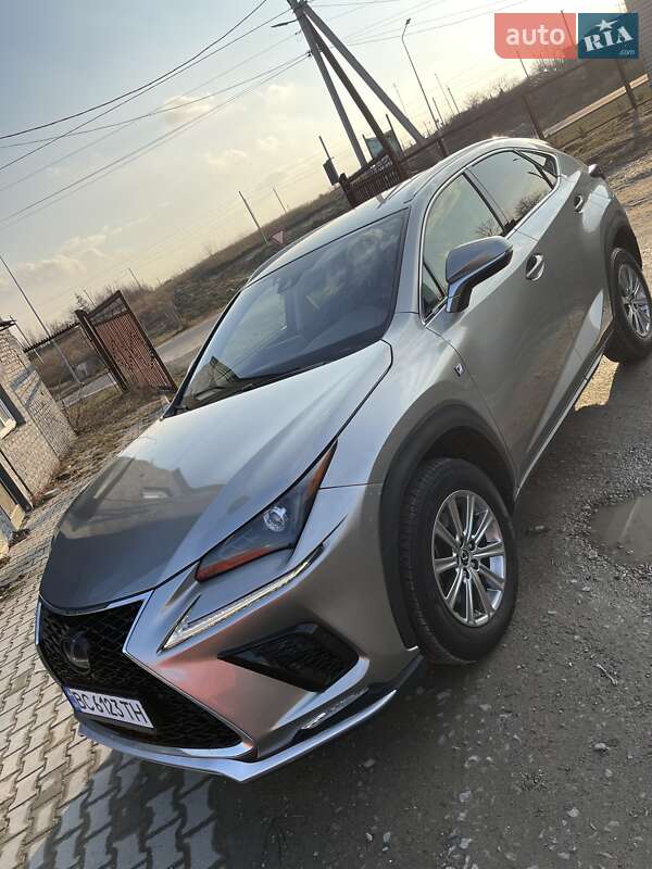 Позашляховик / Кросовер Lexus NX 2020 в Львові