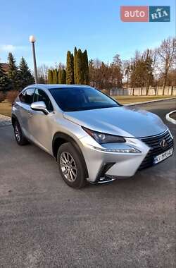 Внедорожник / Кроссовер Lexus NX 2017 в Киеве