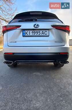 Позашляховик / Кросовер Lexus NX 2017 в Києві