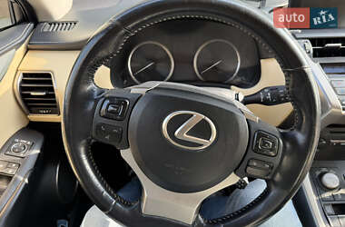 Внедорожник / Кроссовер Lexus NX 2015 в 