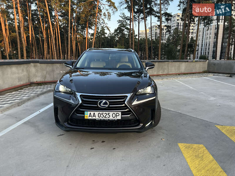Внедорожник / Кроссовер Lexus NX 2015 в Киеве