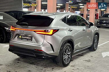 Внедорожник / Кроссовер Lexus NX 2022 в Киеве