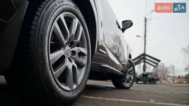 Внедорожник / Кроссовер Lexus NX 2014 в Харькове