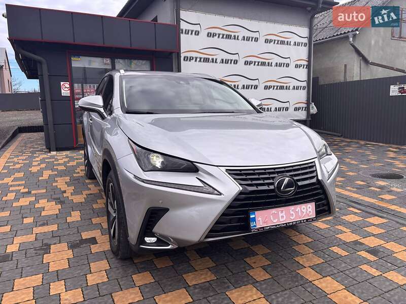 Внедорожник / Кроссовер Lexus NX 2018 в Львове