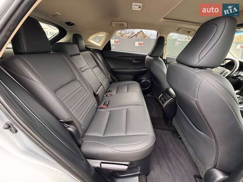 Внедорожник / Кроссовер Lexus NX 2018 в Львове